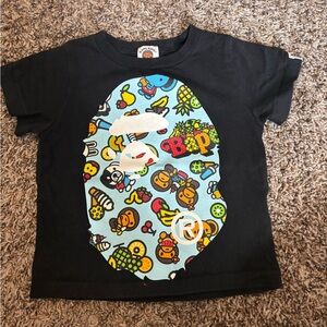 Toddler BAPE shirt size 90=2T